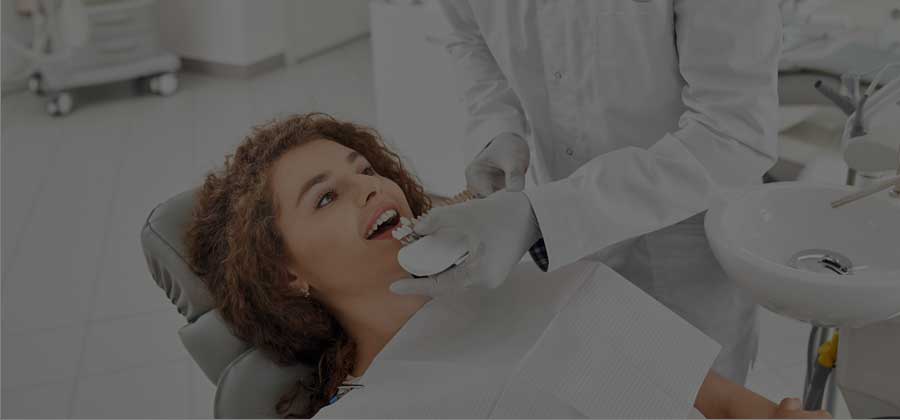 Scarborough dental Clinic Dentures, Bridges , Implants